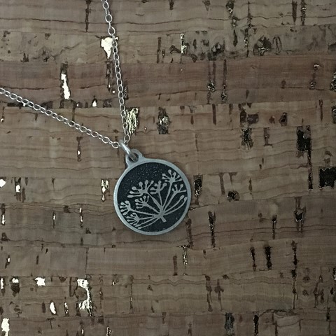 Cow Parsley Silver pendant & chain